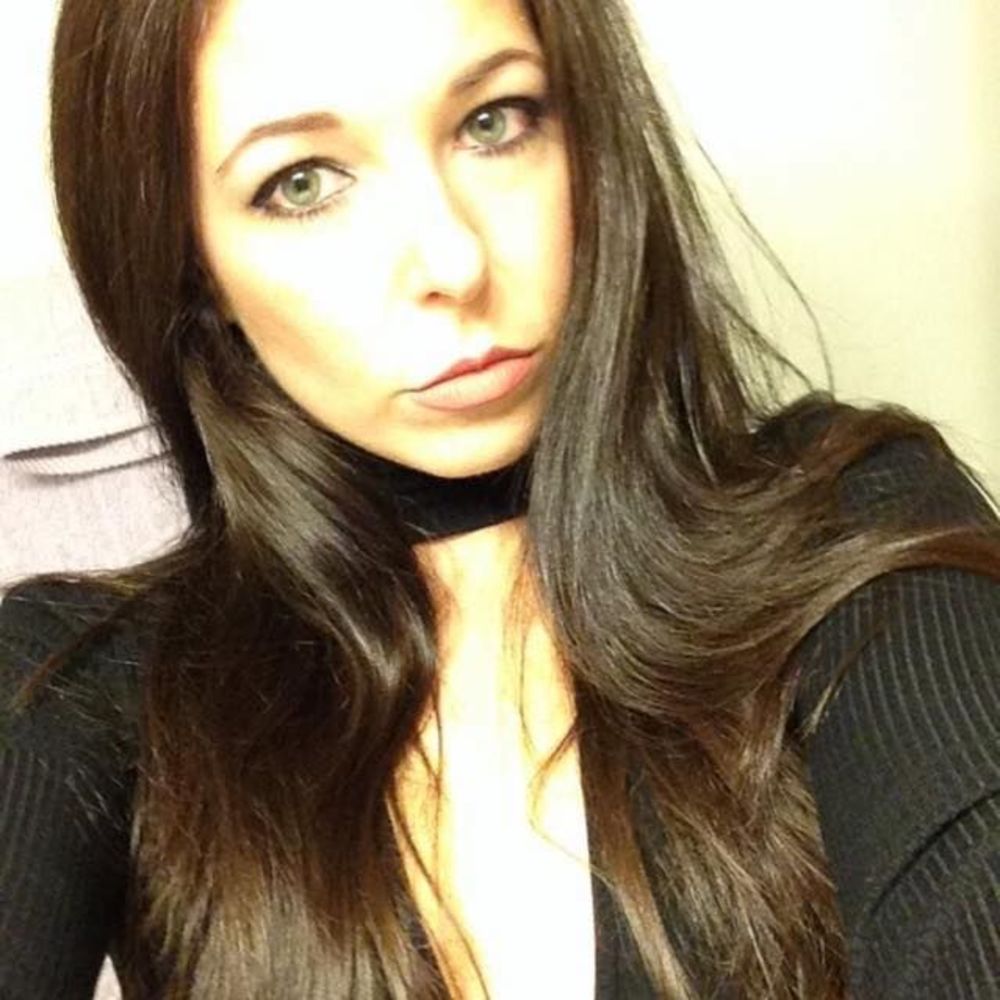 Meet your Posher, Krystal